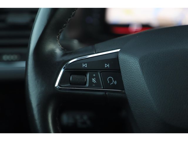 SEAT Leon 1.0 EcoTSI Style Business Intense DSG Automaat Virtual Leder Full LED Navigatie Clima Carplay Android Keyless Stoelverwarming PDC LMV
