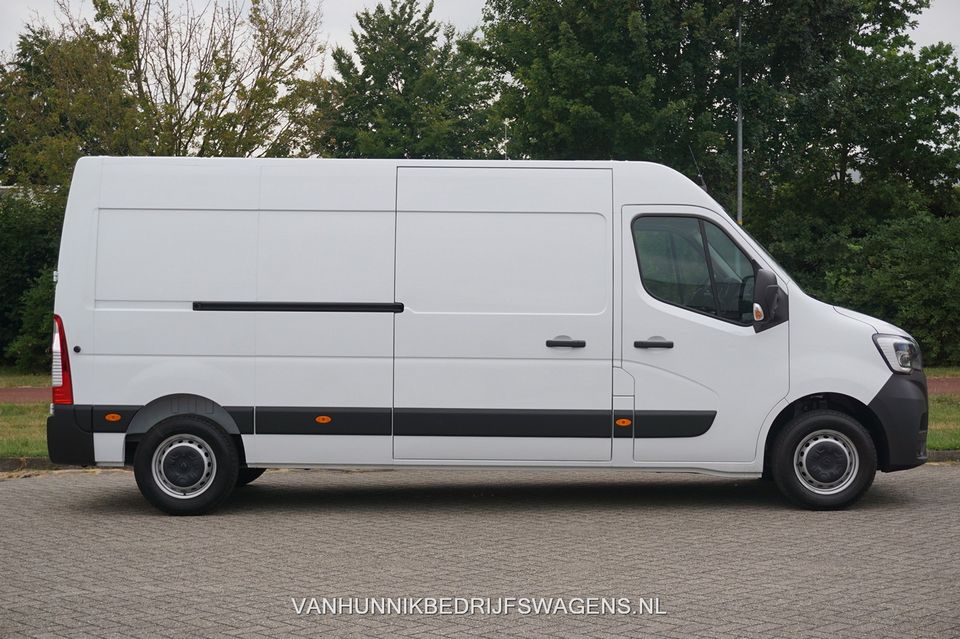 Renault Master T35 2.3 DCI 135 Grand Confort L3H2 Airco, Navi, Trekhaak, 270Gr deur!! NR. 384