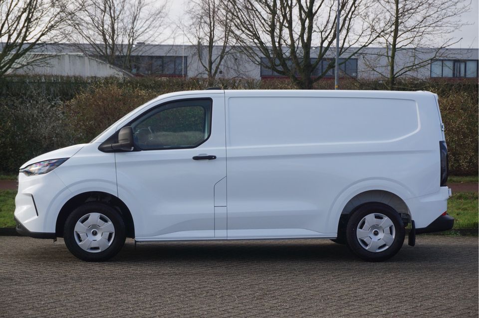 Ford Transit Custom 300S 136PK Trend MY2024 13" Scherm Apple CP / Android A. Camera, LED, Trekhaak!! NR. 962