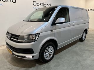 Volkswagen Transporter 2.0 TDI L1H1 Highline 150 PK Automaat / Euro 6 / Airco / Schuifdeur L + R / Trekhaak / Cruise Control / CarPlay / PDC / Navigatie