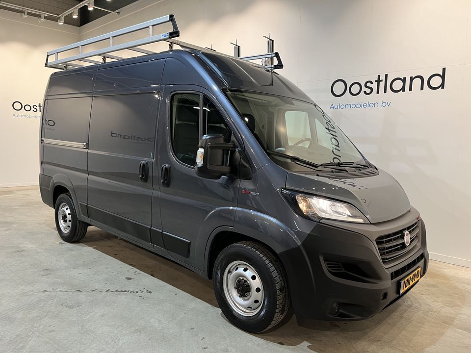 Fiat Ducato 2.3 MultiJet L2H2 177 PK Automaat / Van den Born Glasresteel / Euro 6 / Airco / Glastransporter / Trekhaak 3000 KG / Camera / CarPlay / Cruise Control / Imperiaal / Navigatie / 53.800 KM !!