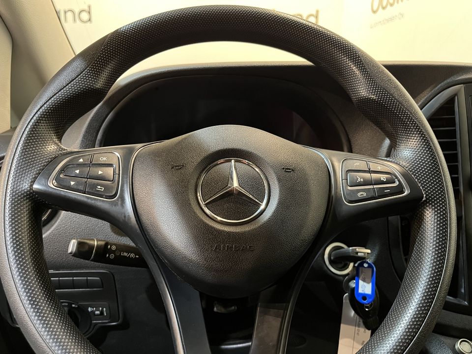 Mercedes-Benz Vito 116 CDI RWD / Euro 6 / Airco / Cruise Control / Camera / Navigatie / CarPlay / Trekhaak