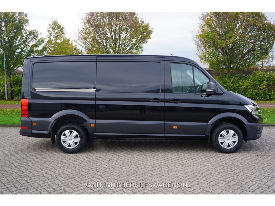 Volkswagen Crafter 35 2.0 177 L3H2 AUT Adap. Cruise Navi, Camera, Gev. Stoel, LED!! NR. 752