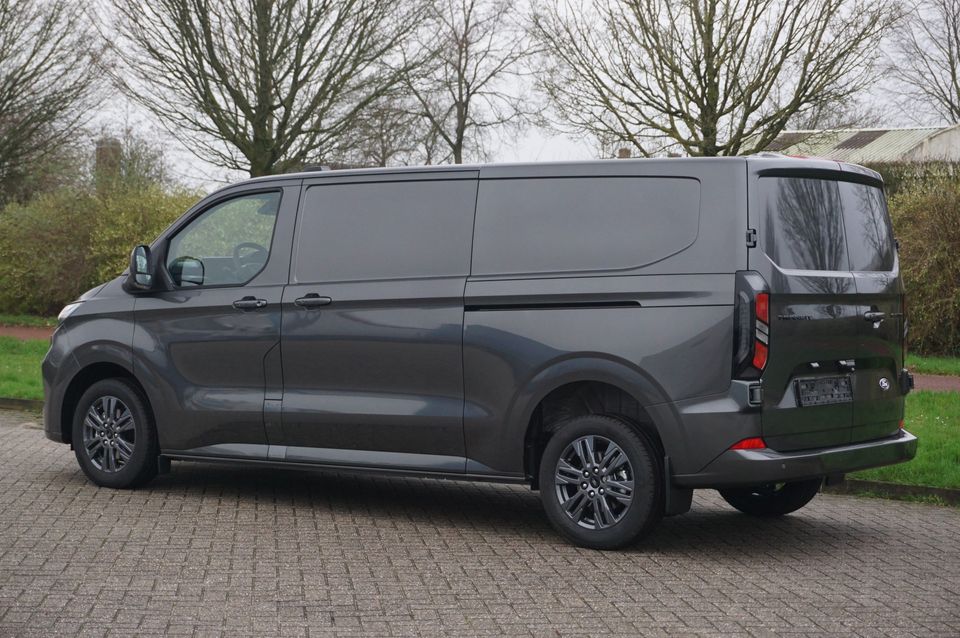 Ford Transit Custom 320L 170PK Limited AUT MY2024 Navi, ACC, Trekhaak, 360° Cam, 17" LM, 2x Schuifdeur!! NR. 840