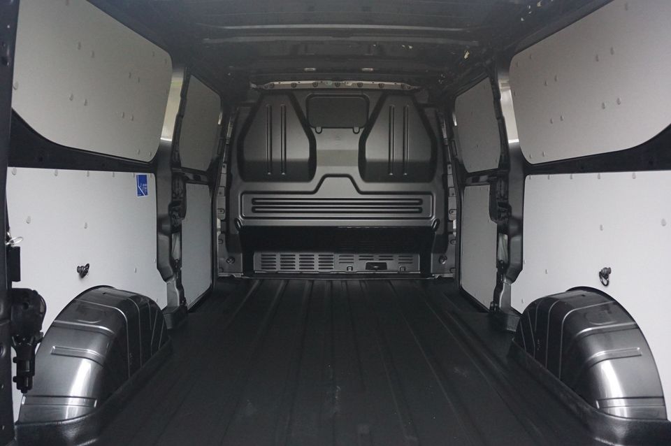 Ford Transit Custom 320L 170PK Limited AUT MY2024 Navi, ACC, Trekhaak, 360° Cam, 17" LM, 2x Schuifdeur!! NR. 840