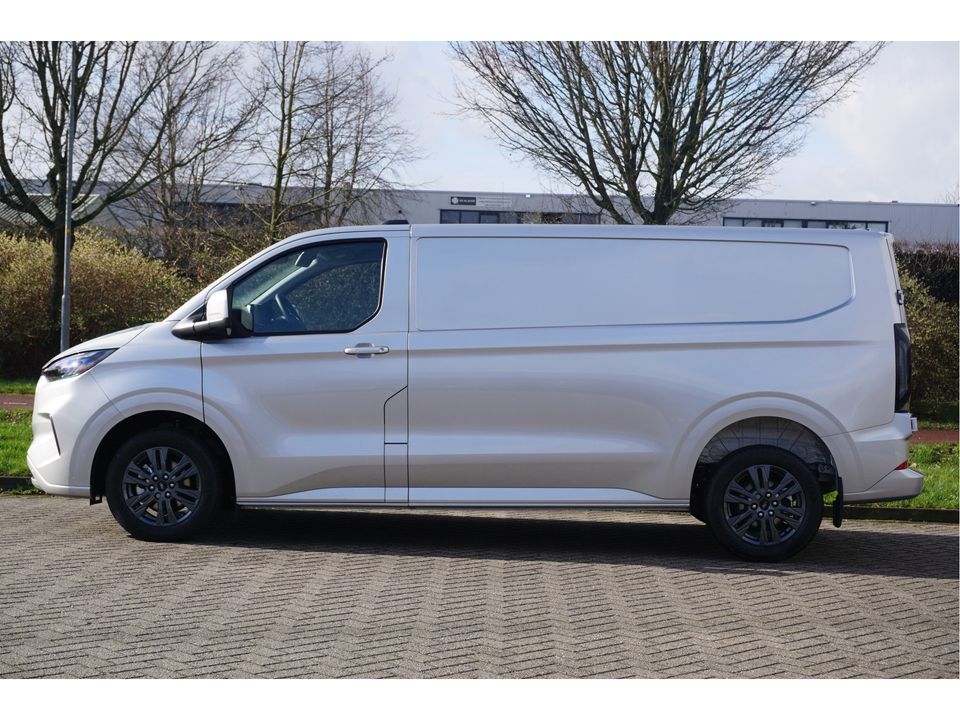 Ford Transit Custom 300L 170PK Limited AUT MY2024 Navi, ACC, Trekhaak, 360° Cam, 17" LM, Alarm!! NR. 884