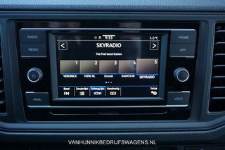 Volkswagen Crafter 35 2.0 TDI L4H3 140PK Airco, Apple CP / Android Auto, Gev. Stoel, Camera!! NR. 644