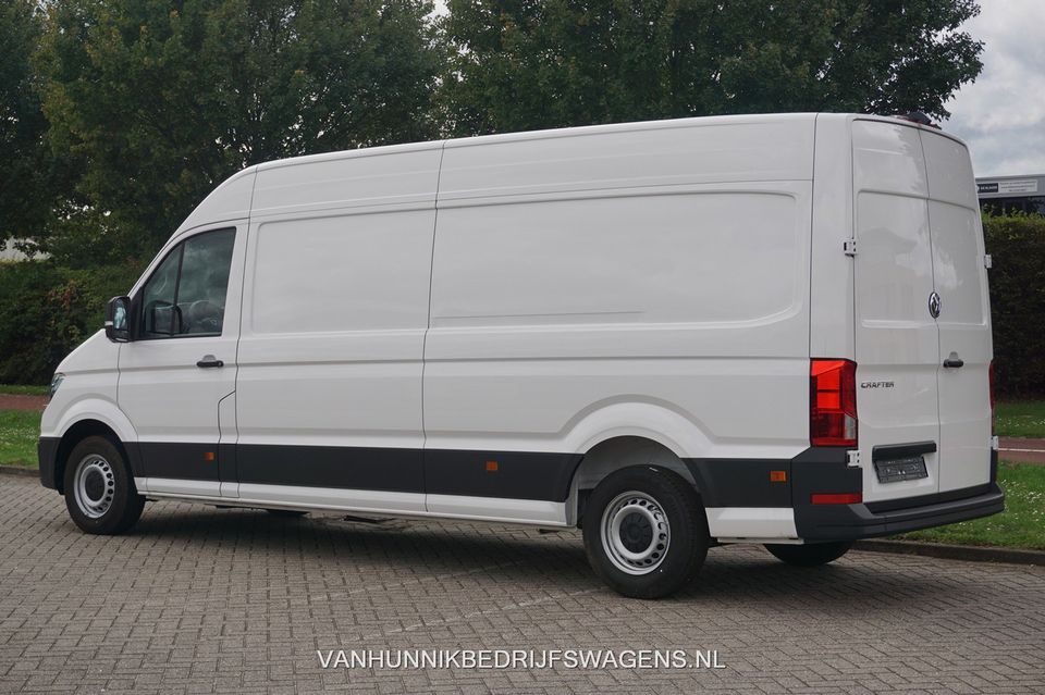 Volkswagen Crafter 35 2.0 TDI L4H3 140PK Airco, Apple CP / Android Auto, Gev. Stoel, Camera!! NR. 644