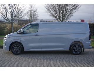 Ford Transit Custom 320L 136PK Limited MY2024 13" Sync 4 Apple CP, Camera, 17" LM, LED!! NR. 799