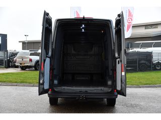 Volkswagen Crafter 2.0 TDI L3H3 4Motion Highline FULL OPTIONS! Adaptieve Cruise, Camera, 360 Sensoren, 177PK, Carplay, Multimedia, Stoelverwarming, Massage