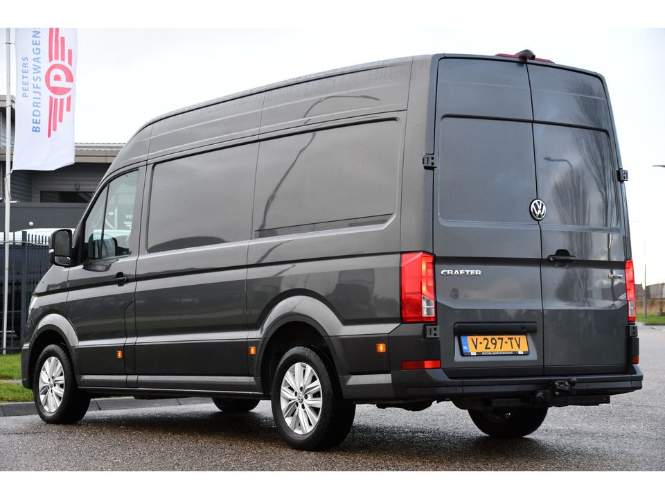 Volkswagen Crafter 2.0 TDI L3H3 4Motion Highline FULL OPTIONS! Adaptieve Cruise, Camera, 360 Sensoren, 177PK, Carplay, Multimedia, Stoelverwarming, Massage