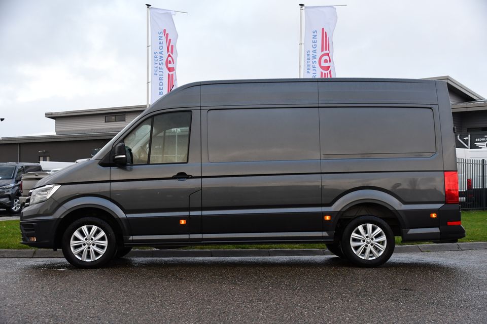 Volkswagen Crafter 2.0 TDI L3H3 4Motion Highline FULL OPTIONS! Adaptieve Cruise, Camera, 360 Sensoren, 177PK, Carplay, Multimedia, Stoelverwarming, Massage