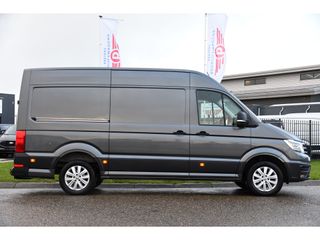 Volkswagen Crafter 2.0 TDI L3H3 4Motion Highline FULL OPTIONS! Adaptieve Cruise, Camera, 360 Sensoren, 177PK, Carplay, Multimedia, Stoelverwarming, Massage