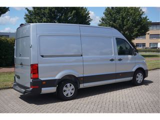 Volkswagen Crafter 35 2.0 177 L3H3 AUT Navi, Camera, Gev. Stoel, Alarm, LED, 2x Schuifdeur!! NR. 828