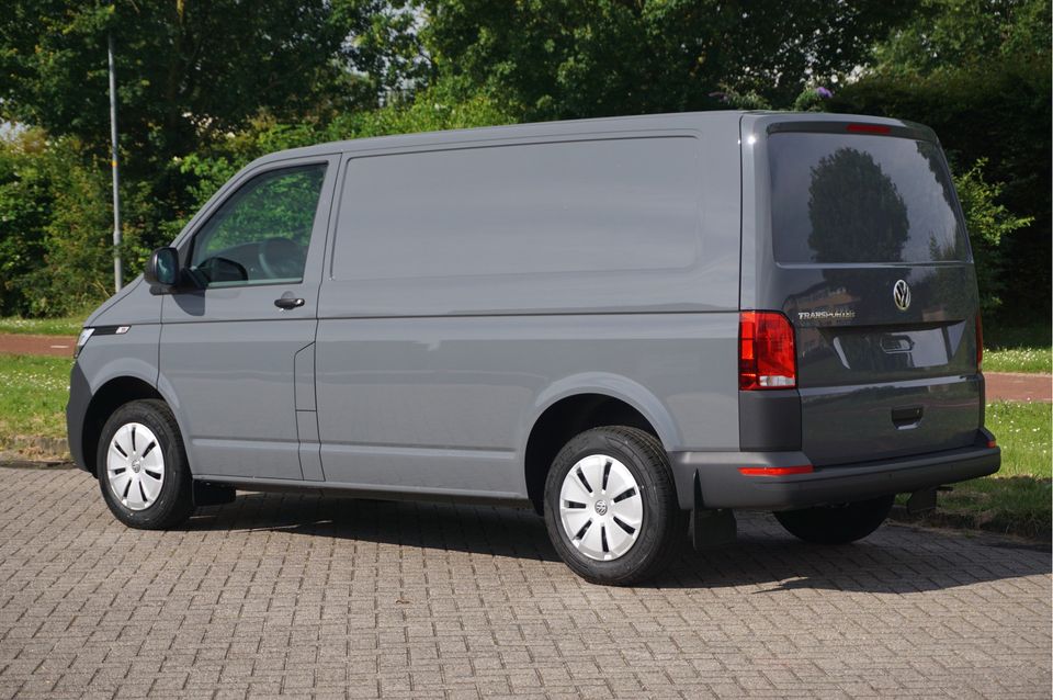 Volkswagen Transporter T6.1 2.0TDI 150PK App Connect, Cruise, Airco, Betimmering! NR. 731