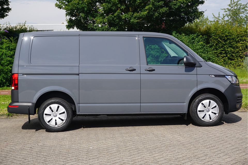 Volkswagen Transporter T6.1 2.0TDI 150PK App Connect, Cruise, Airco, Betimmering! NR. 731