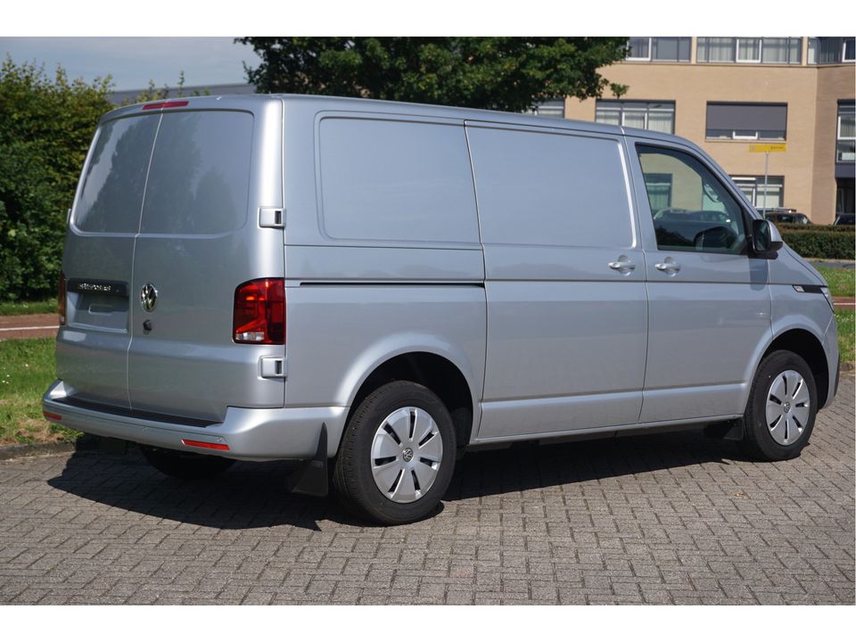 Volkswagen Transporter T6.1 2.0TDI 150PK DSG Navi, Camera, Adap. Cruise, Betimmering, LED!! NR. 732