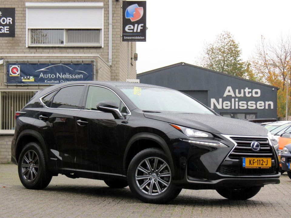 Lexus NX 300h | ORIGINEEL NEDERLANDS | TREKHAAK | DEALER ONDERHOUDEN | CAMERA | CLIMA-AIRCO |