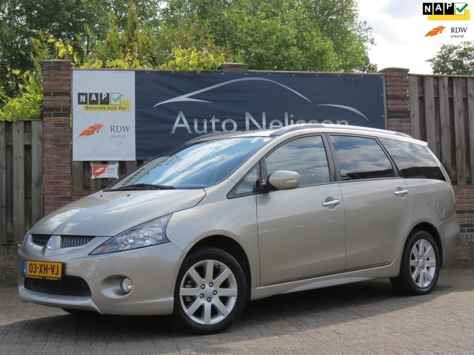 Mitsubishi Grandis 2.4-16V InSport 7-PERS AUTOMAAT | NIEUWE ALL-SEASONS | CLIMA-AIRCO | CRUISE | PARKEERSENSORS |