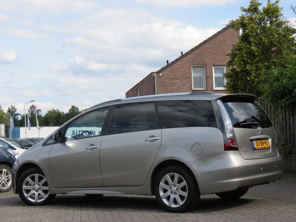 Mitsubishi Grandis 2.4-16V InSport 7-PERS AUTOMAAT | NIEUWE ALL-SEASONS | CLIMA-AIRCO | CRUISE | PARKEERSENSORS |