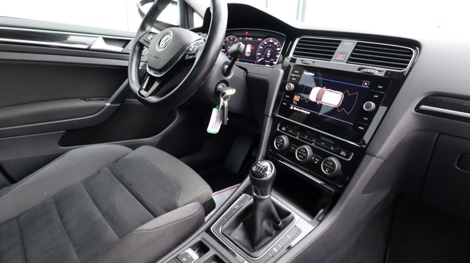 Volkswagen Golf 1.0 TSI HL Bns | R Line | Digi Cockpit | Apple Android | Adaptie