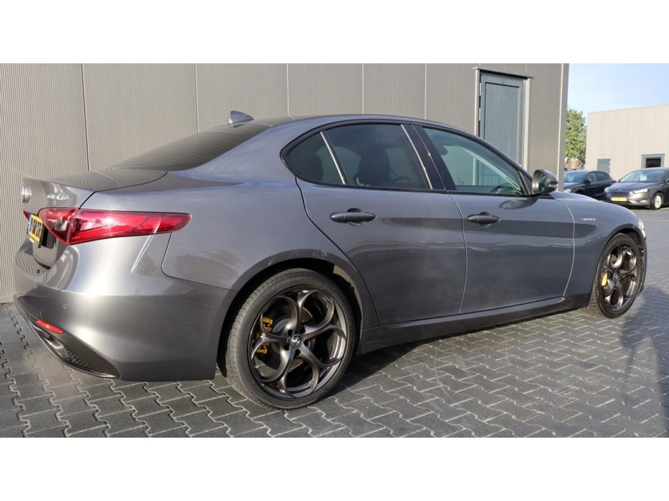 Alfa Romeo Giulia 2.0 T AWD | Q4 | Veloce | Performance Pack | Led | Pracht Machin