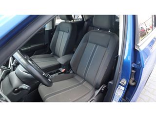 Volkswagen T-Roc 1.5 TSI Style | Apple Android | Led | Clima | PDC | Nav
