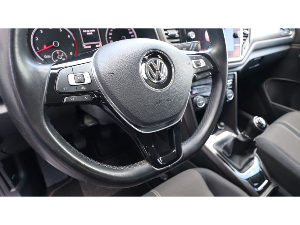 Volkswagen T-Roc 1.5 TSI Style | Apple Android | Led | Clima | PDC | Nav