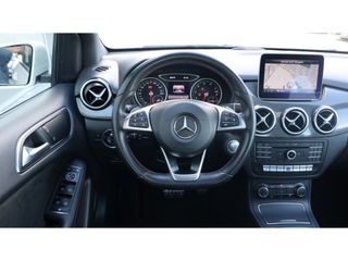 Mercedes-Benz B-klasse | AMG line | Panoramadak | 180 BnsSolAMG UpgEd