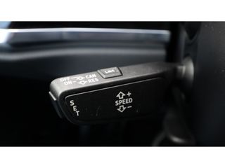 Audi Q3 35 TFSI S edition | 2X S-line | Led | Apple carplay | Camera 