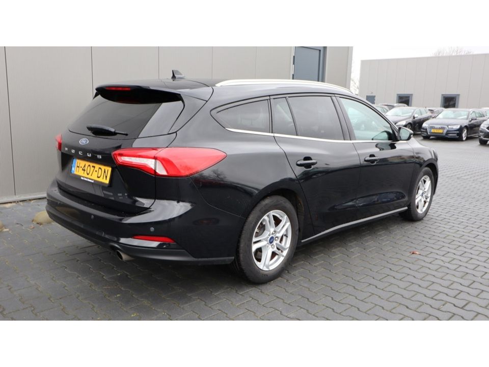 Ford FOCUS Wagon 1.5 EcoBl. | Media | Led | PDC | Privat glas VERKOCHT