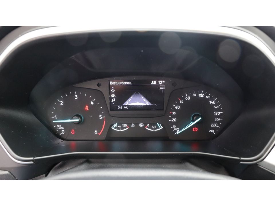 Ford FOCUS Wagon 1.5 EcoBl. | Media | Led | PDC | Privat glas VERKOCHT