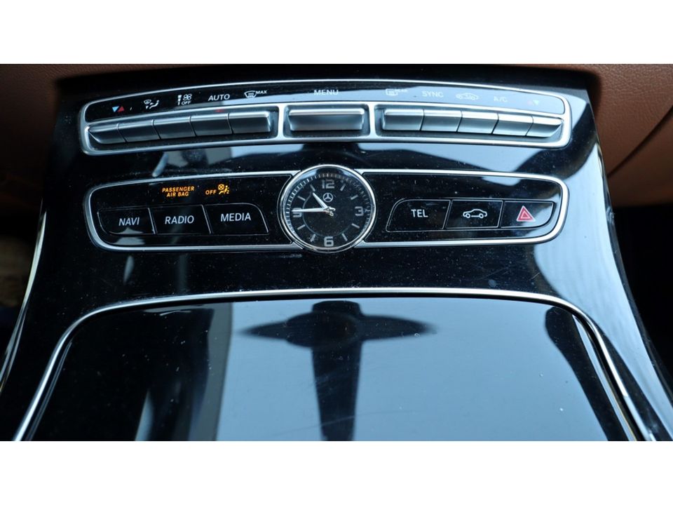 Mercedes-Benz E-Klasse Cabrio 200 Premium Plus | Leder | Airscarf | Led | 9 G trponic