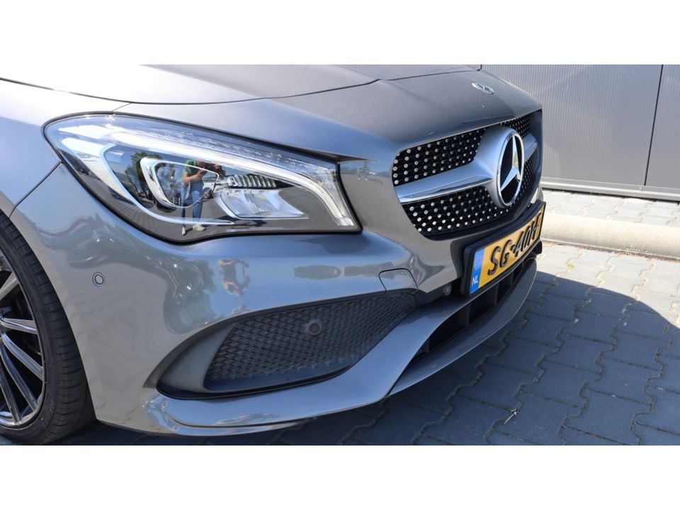 Mercedes-Benz CLA-Klasse 180 Bus. Sol. AMG | Led | PDC | Media | AMG Line VERKOCHT