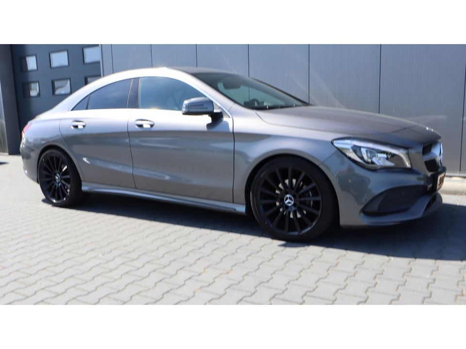 Mercedes-Benz CLA-Klasse 180 Bus. Sol. AMG | Led | PDC | Media | AMG Line VERKOCHT