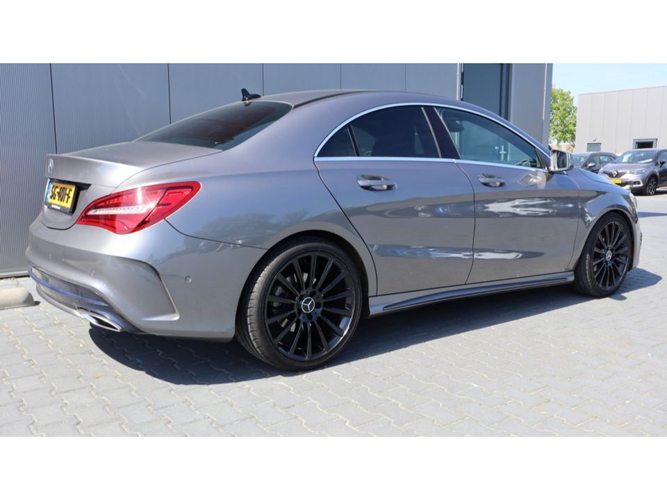 Mercedes-Benz CLA-Klasse 180 Bus. Sol. AMG | Led | PDC | Media | AMG Line VERKOCHT