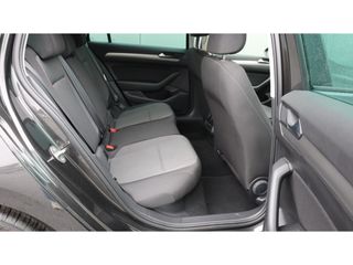 Volkswagen Passat Variant 1.5 TSI Comfort Bns. | Camera | Nieuw Type | Media