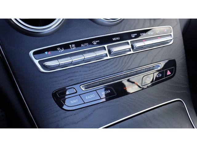 Mercedes-Benz C-Klasse Cabrio 180 Premium Plus | Amg-line | Media | PDC | Cruise