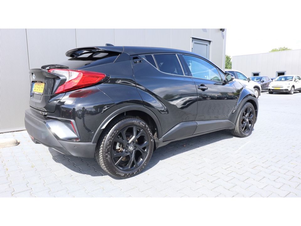 Toyota C-HR 1.8 Hybrid Black Ed | JBL Sound | Camera | Media | Led