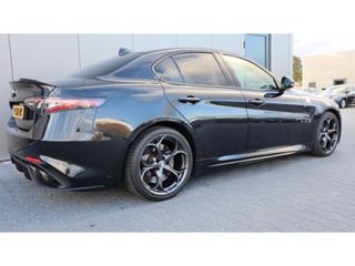 Alfa Romeo Giulia 2.9 V6 Quadrifoglio | Akrapovic | Led | Pracht machine