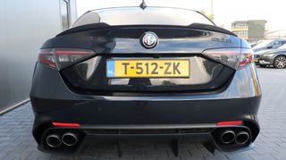 Alfa Romeo Giulia 2.9 V6 Quadrifoglio | Akrapovic | Led | Pracht machine