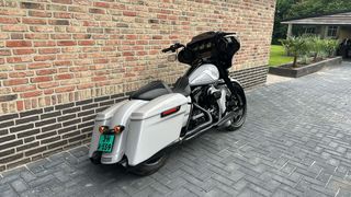 Harley Davidson 103 FLHXS Street Glide Special streetglide