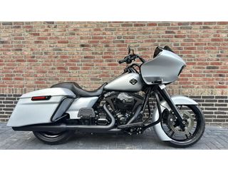 Harley Davidson 103 FLTRX Road Glide CVO roadglide