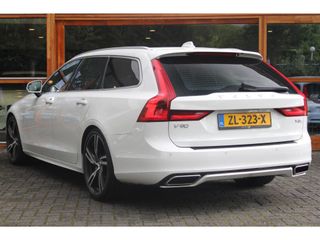 Volvo V90 T4 R-Design | Standkachel | Pilot-Assist | Trekhaak 1800kg | Keyless | Harman/Kardon | BLIS |