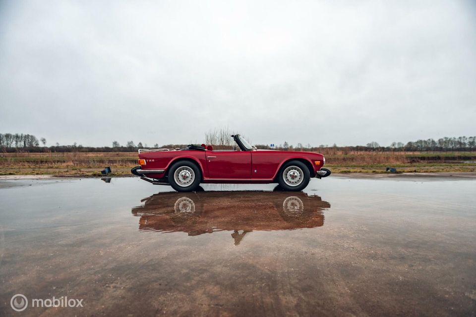 Triumph TR6 Soft Top 