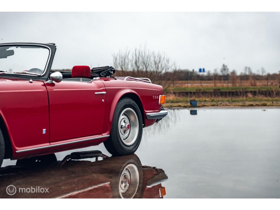 Triumph TR6 Soft Top 