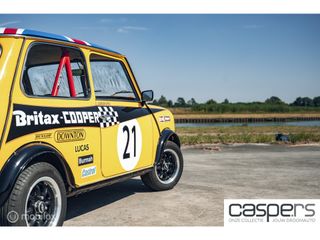 Austin Mini 1000 Super de Luxe | Britax tribute