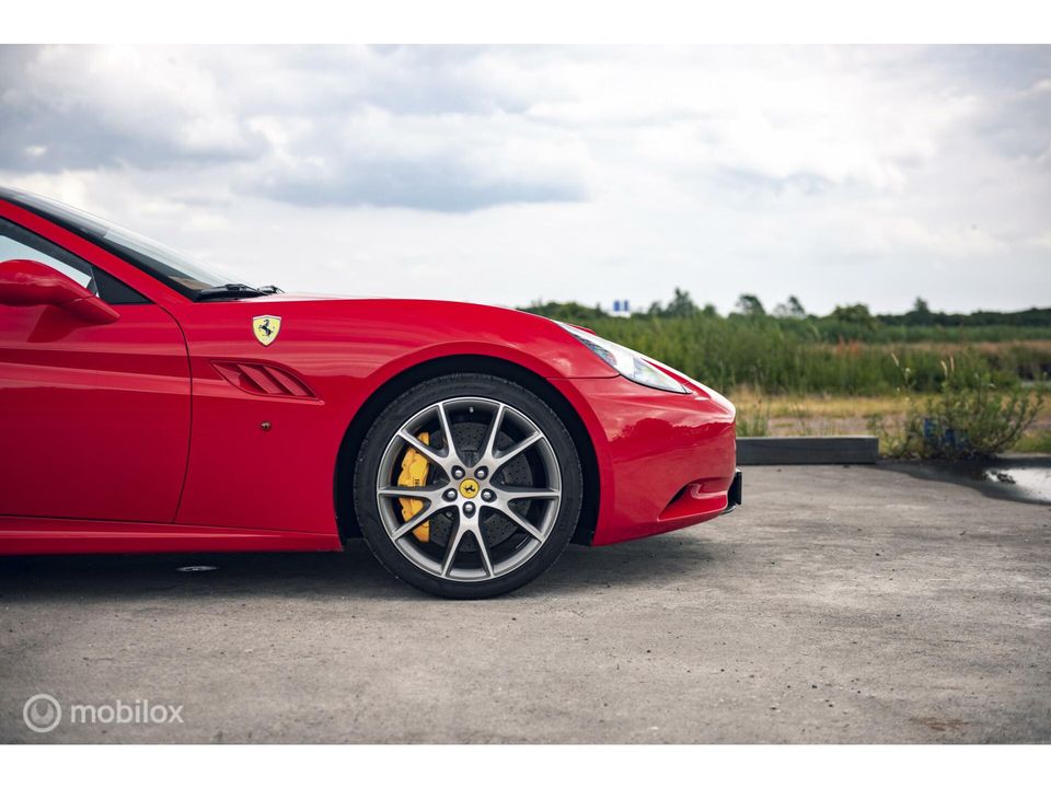 Ferrari California 4.3 V8 | Rosso Corsa |