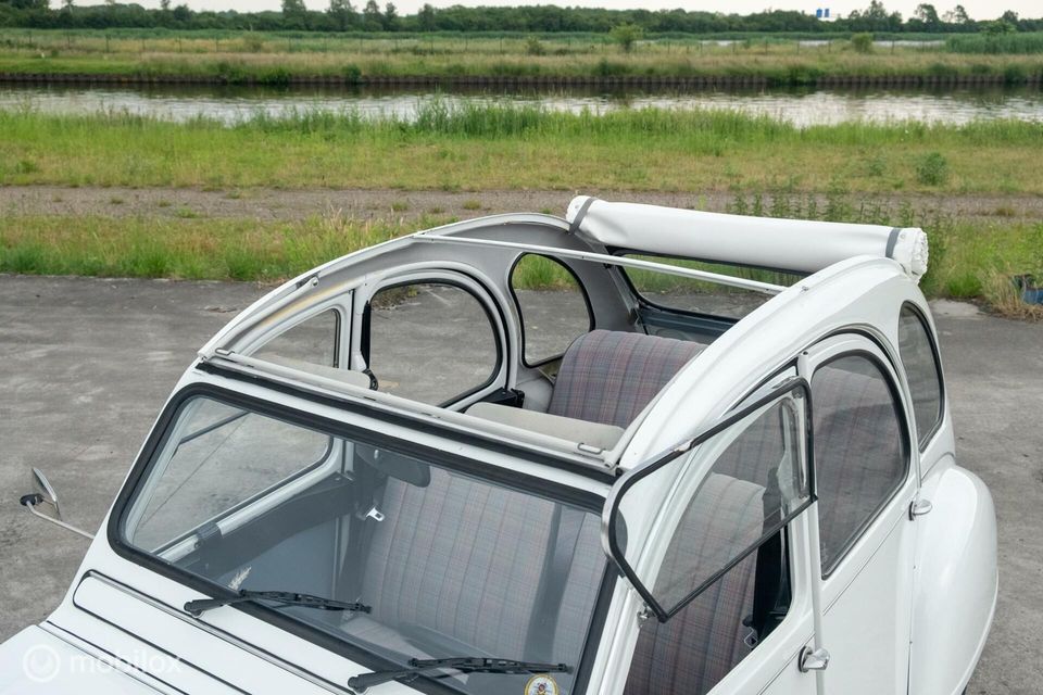 Citroën 2CV 2CV6 Club