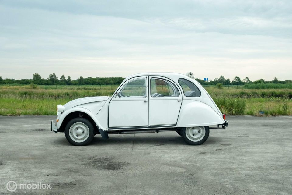 Citroën 2CV 2CV6 Club